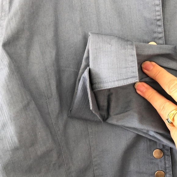 Christopher & Banks Comfort Stretch‎ Top - Picture 2 of 5